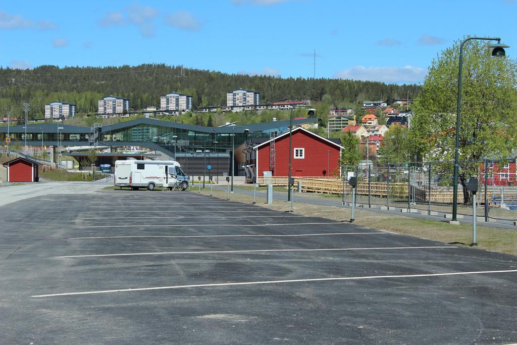 Oernskoeldsviks Gaesthamn Hostel Exterior photo
